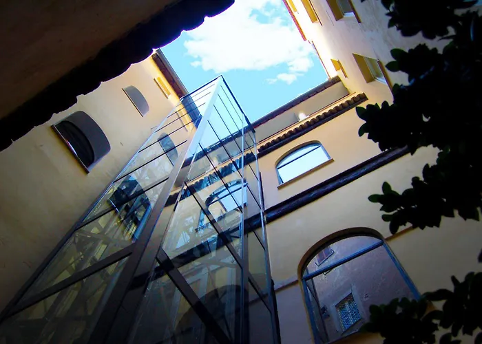 Navona Luxury