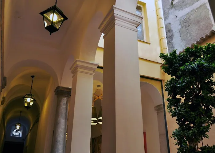 Aparthotel Navona Luxury 2*